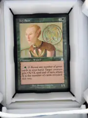 Ivy Seer front