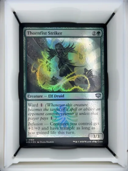 Thornfist Striker front